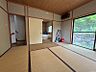 その他：別角度から。東側にもお庭が広がっております。
