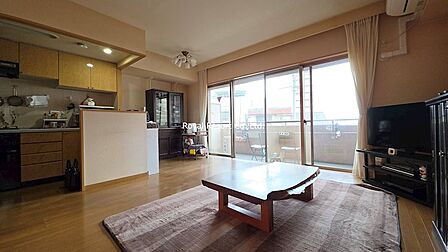 現在のオーナー様は定住利用で所有されています。
