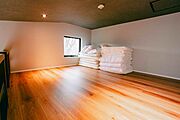 【ロフト】寝具を広げて2名以上の宿泊が可能です。