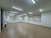白を基調とした美観内装にリフォーム済み