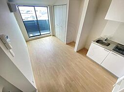 リッチライフ駒ヶ林 301 3階ワンルームのリビング/ダイニング