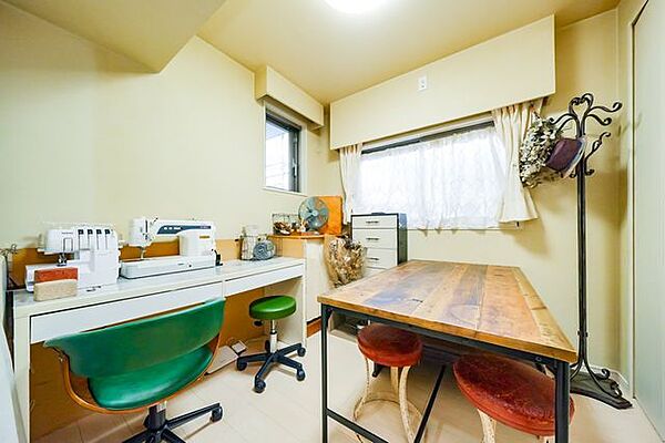 洋室を拡大表示