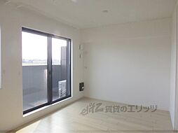 ラクーン守山 204 2階1LDKのリビング/ダイニング