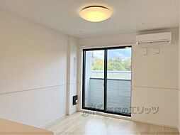 カーサ・彩 102 1階2LDKのリビング/ダイニング