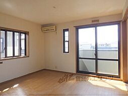 JR東海道・山陽本線 栗東駅 徒歩15分の賃貸アパート 2階2LDKのリビング/ダイニング