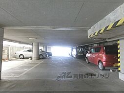 17 / 26