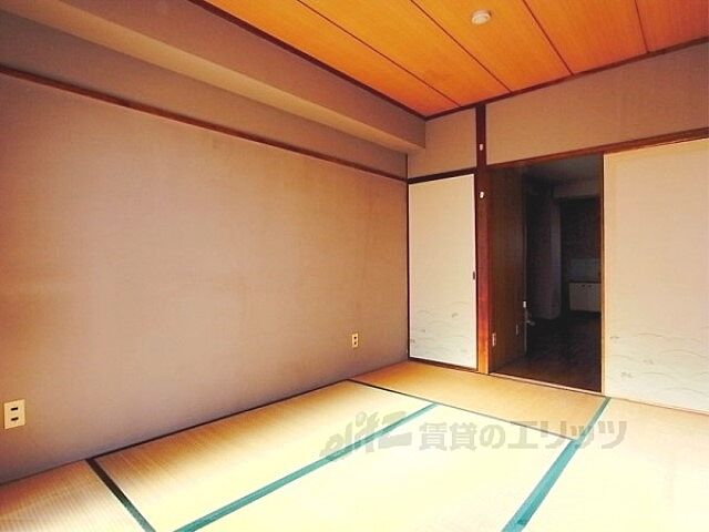 寝室