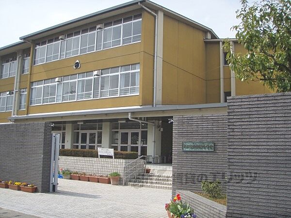 画像24:桂徳小学校まで400メートル