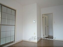 JR東海道・山陽本線 向日町駅 徒歩32分の賃貸アパート 1階2LDKのリビング/ダイニング