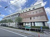 伏見区役所まで2000メートル