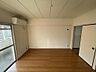 室内：居住中の為、写真は同タイプ別部屋の写真です。