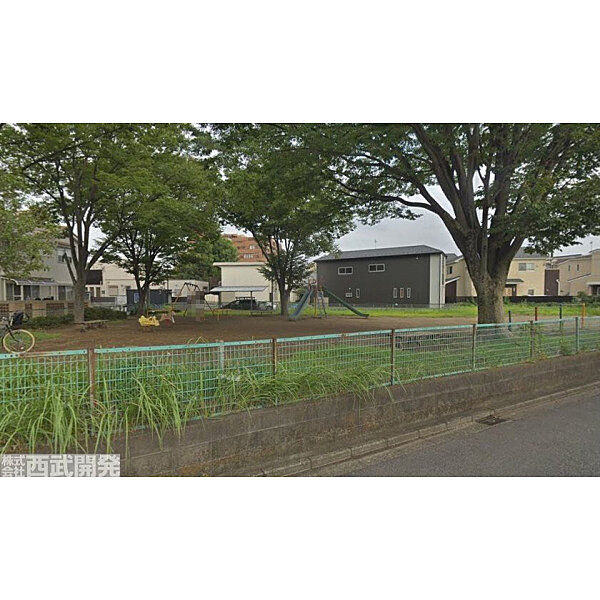 周辺を拡大表示