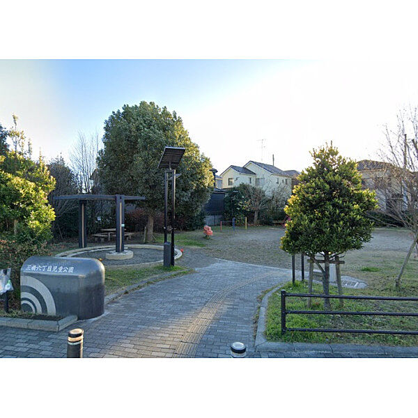 周辺を拡大表示