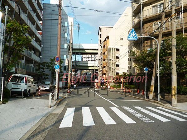 周辺を拡大表示