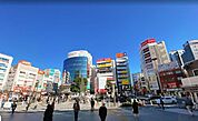 赤羽駅(JR東日本 埼京線) 徒歩10分。 800m