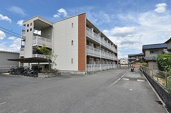 レオネクストコミンチャーレ九条 104｜奈良県大和郡山市九条町(賃貸マンション1R・1階・27.80㎡)の写真 その1