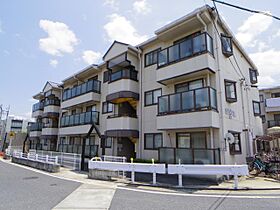 奈良県大和郡山市九条平野町（賃貸マンション2LDK・1階・60.00㎡） その1