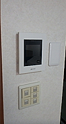 写真タイプのTVモニター付インターホンへ取替予定