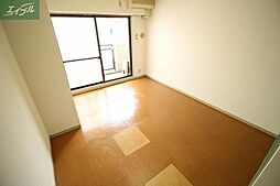 JR山陽本線 岡山駅 バス12分 バス武道館口下車 徒歩25分の賃貸マンション 3階1Kのリビング/ダイニング