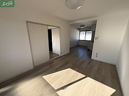 JR津山線 法界院駅 徒歩9分の賃貸アパート 2階2LDKのリビング/ダイニング