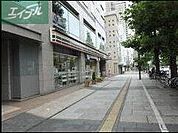 セブンイレブン岡山柳1丁目店 287m