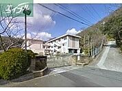 岡山市立津島小学校 933m