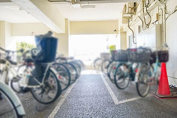 【自転車置場】...