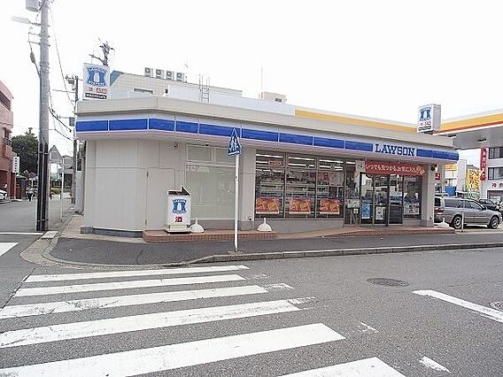 ローソン根岸店...
