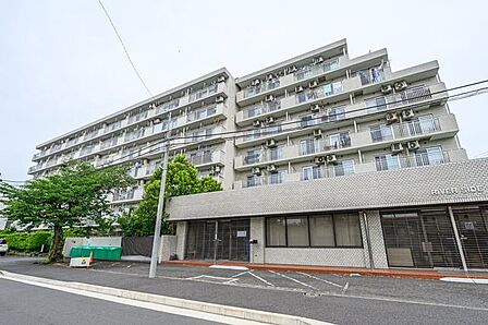 藤和不動産旧分譲×フジタ工業施工のマンション。