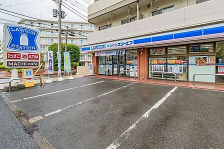 ローソンスリーエフ東戸塚店まで約80ｍ