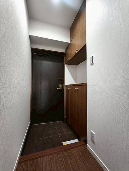 明るく素敵な玄関でご家族はもちろんお客様を迎え入れてくれます!