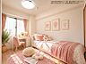 室内：こども部屋にもちょうどいい広さになっております！