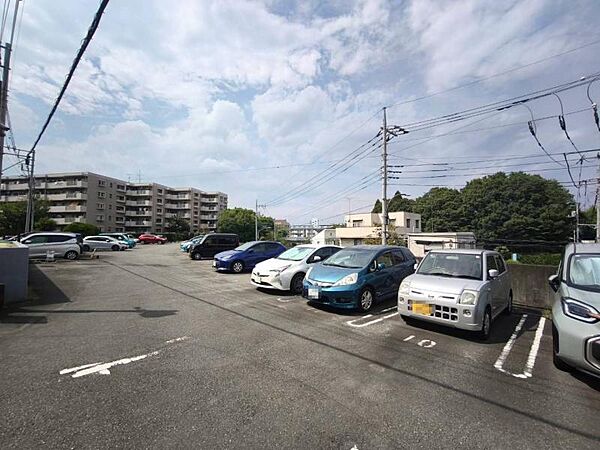 駐車場を拡大表示
