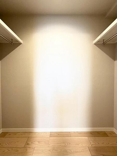 見やすく取り出しやすいWICで朝の支度もスムーズに整う心地よい住まいです!