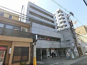 京都府京都市下京区木津屋橋通新町東入東塩小路町（賃貸マンション1K・7階・21.88㎡） その1