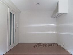 MESA VERDE伏見 102 1階1Kのリビング/ダイニング