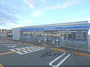 ローソン　久我石原店まで900メートル