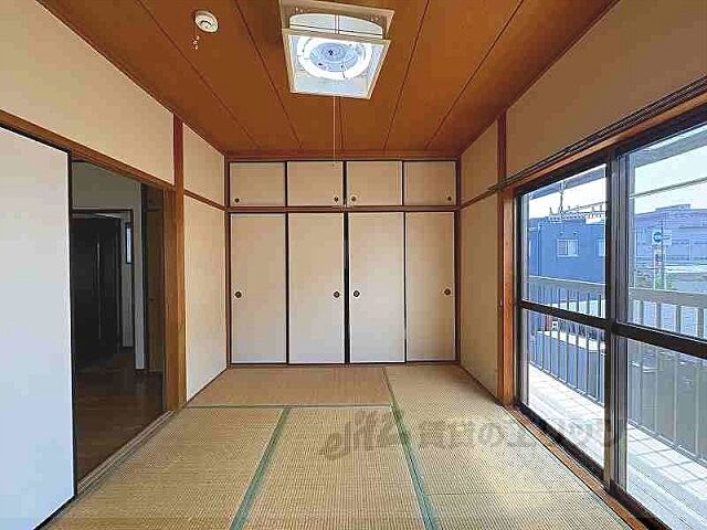 寝室