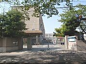 竹田小学校まで800メートル