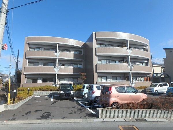 京都府宇治市五ヶ庄戸ノ内(賃貸マンション2LDK・1階・52.44㎡)の写真 その1