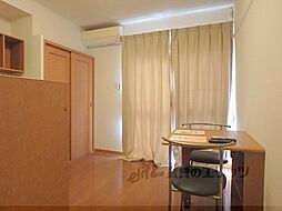 レオパレスＨｏｌｌｙ 2階1Kのリビング/ダイニング