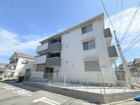 京都府京都市伏見区深草小久保町（賃貸アパート1LDK・3階・41.70㎡） その1