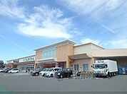 フレンドマート伊勢田店まで850メートル