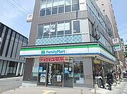 ファミリーマート　山科区役所前店まで210メートル