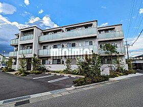 ベレオペリファニア 201 ｜ 長野県松本市征矢野２丁目（賃貸マンション1LDK・2階・52.73㎡） その1