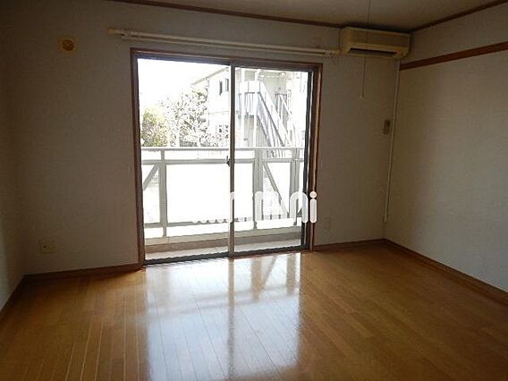 フラワーハイツ横田_内装_0