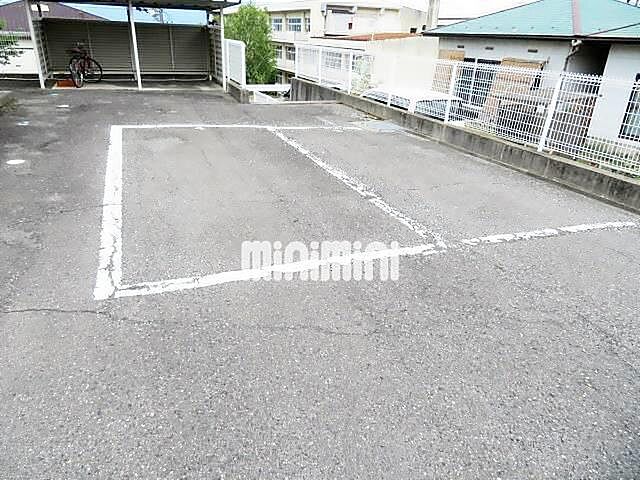 7 / 11