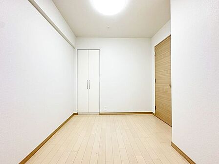 約5.0帖の洋室(2)