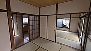 手前4.5帖、奥６帖
