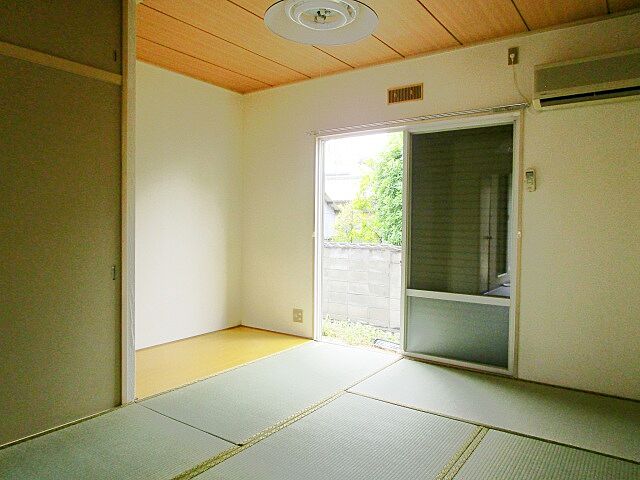 寝室